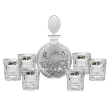 Bohemia Crystal Whisky Set ( 1 Decanter with Sandblasted Tiger Motif + 6 Tumblers)